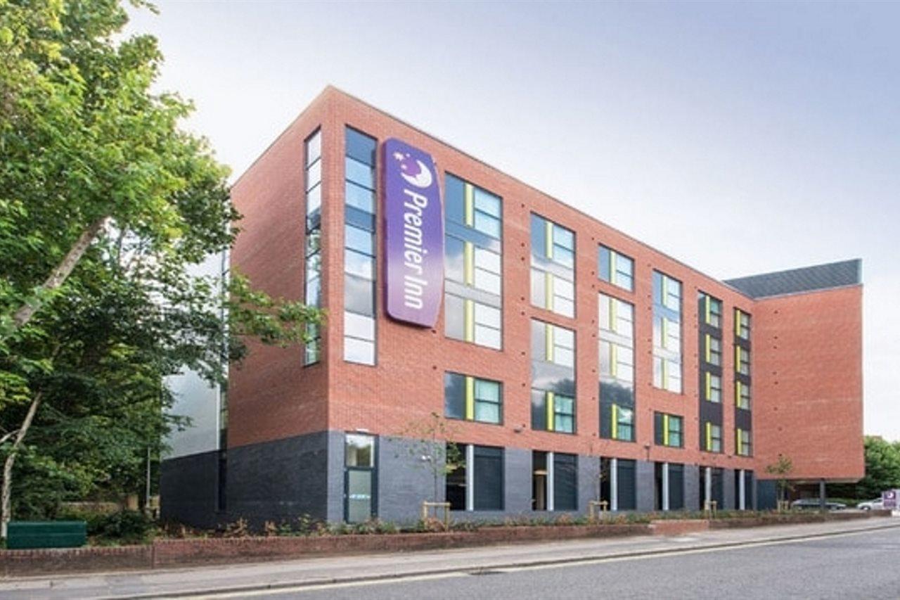 Premier Inn Chelmsford City Centre Exterior foto